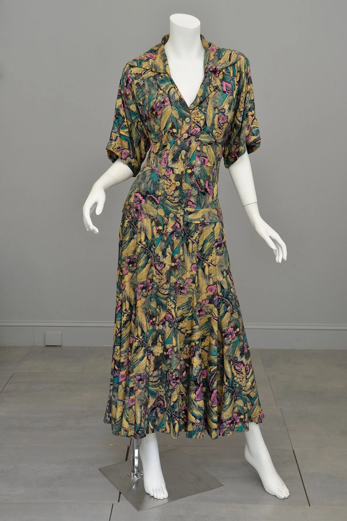 1970s Retro Floral Sketch Art Full Sweep Maxi Dress