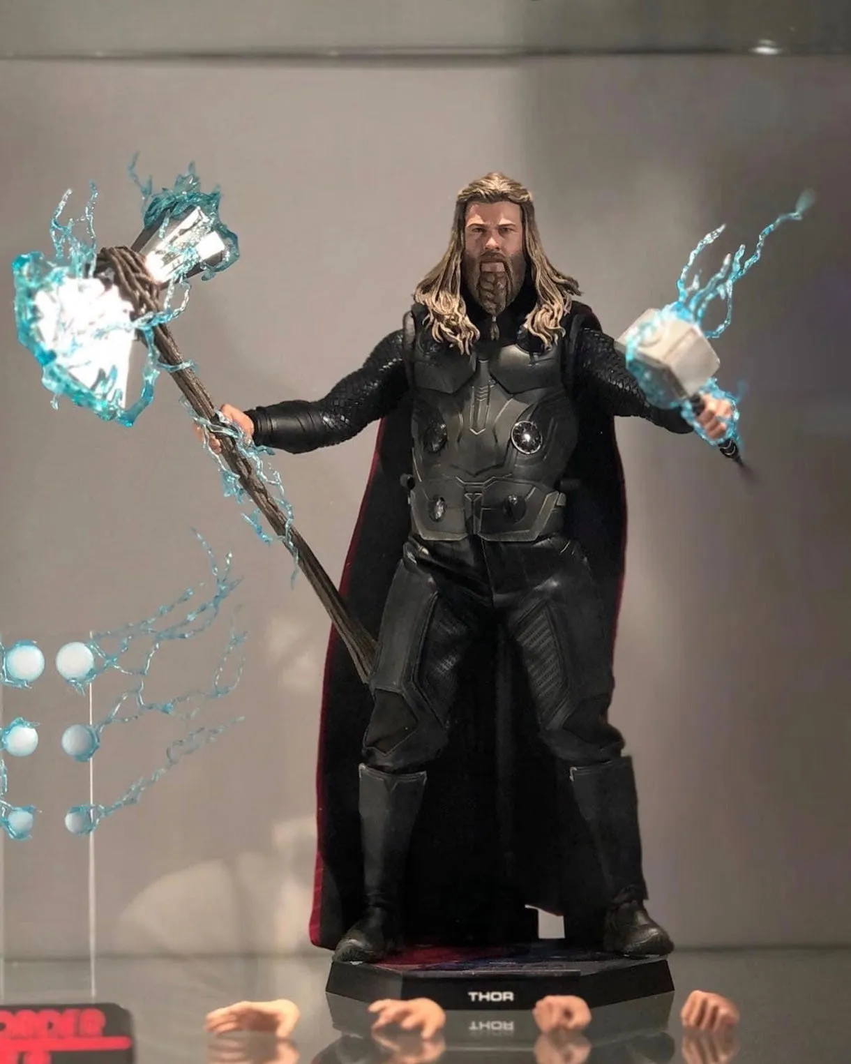 Hot toys MMS557 Avengers Endgame Thor