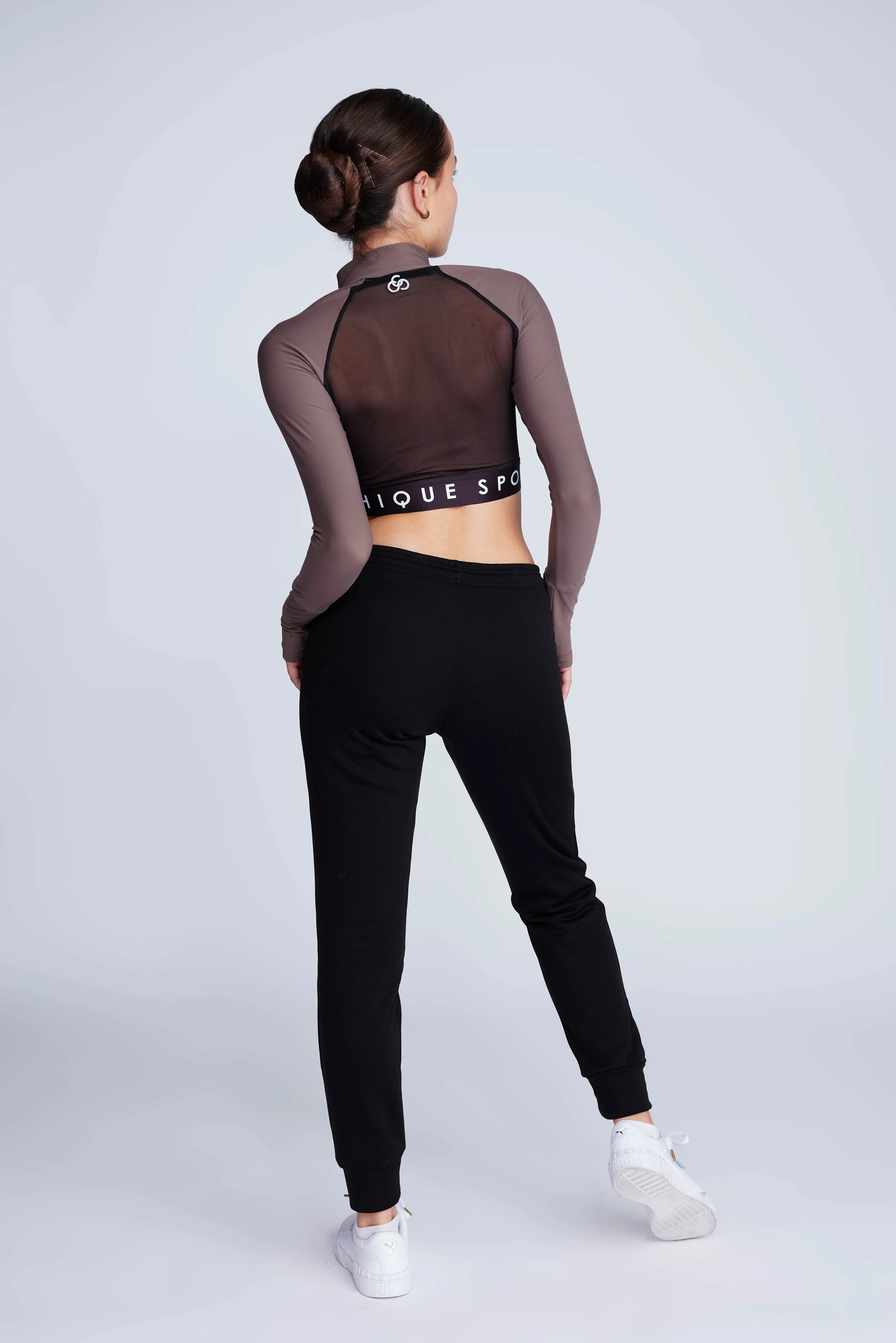 Ignite Long-Sleeve Crop Top in Taupe